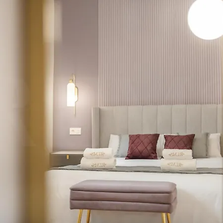 Sophisticated Modern Center By Rems * Malaga