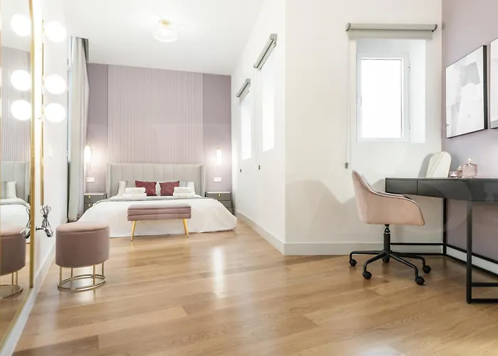 Sophisticated Modern Center By Rems *